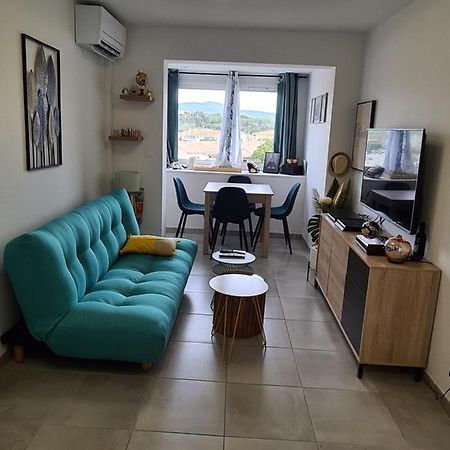 Vacances A Frejus Avec Piscine Apartman Kültér fotó